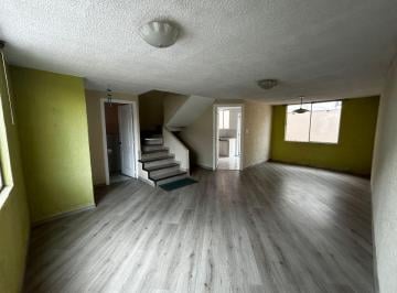 Casa de 3 habitaciones, Quito · Venta Y/o Renta Hermosa Casa de 3 Pisos en Carcelén