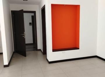 Suite de 1 habitación, Quito · En Renta Amplia Suite - Urbanización El Condado