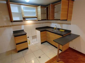 Suite de 1 habitación, Quito · ¡Arriendo Hermosa Suite en El Sector de La Embajada Americana!