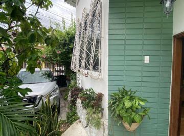 Casa de 3 habitaciones, Guayaquil · Casa de 280 m² con 3 Dorm. en Venta en Urdesa