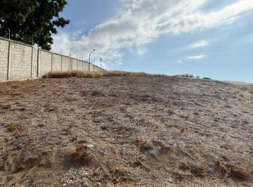 Terreno / Lote , Manta · Terreno de Venta Frente Al Mar en Manta