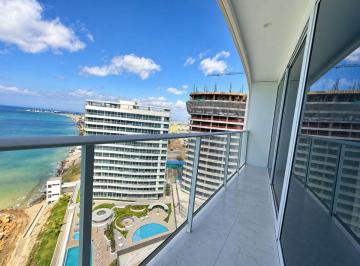 Departamento de 3 habitaciones, Manta · Penthouse de Venta Frente Al Mar en Manta