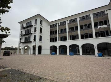 Oficina comercial , Guayaquil · Samborondón Plaza Lagos Harbor Oficina por Estrenar en Venta