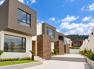 Casa de 3 habitaciones, Quito · En Venta Casa de 3 Dorm. de 285 Mt en Cumbaya
