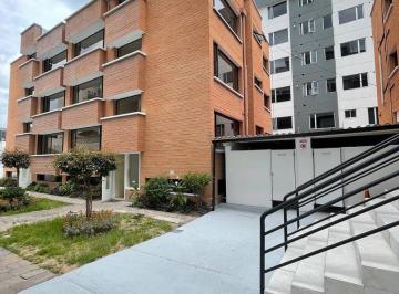 Edificio-Hotel-Fabrica · 1403m² · 20 Estacionamientos · Edificio Comercial en Renta, Sector Vozandes