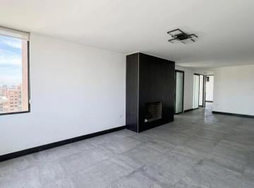 Departamento de 3 habitaciones, Quito · Sector Swissô | Departamento Remodelado en Venta con Vista