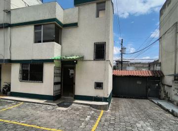 Casa de 4 habitaciones, Quito · Casa en Arriendo de 4 Dorm. | Cotocollao – Conjunto Residencial