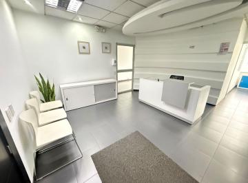 Oficina comercial , Quito · Oficina Amoblada en Alquiler de 220 m² en Quito