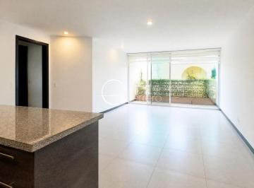 Suite de 1 habitación, Quito · En Venta Suite de Lujo Amplia de 76 m² Mas 2 Parq. y Bodega (San Juan)