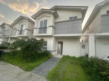 Casa de 3 habitaciones, Guayaquil · Alquiler Casa de Estreno en Urbanización Casalaguna, Etapa Serena