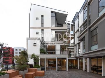 Oficina comercial · 260m² · 3 Habitaciones · 2 Estacionamientos · Oficina Comercial de 260 m² S en Alquiler en Iñaquito Alto