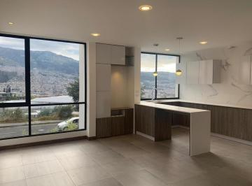 Casa · 159m² · 3 Habitaciones · 2 Estacionamientos · Casa en Venta 159 m² Sector Santa Lucía Norte de Quito