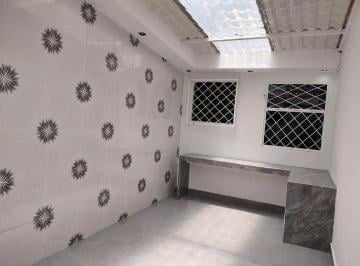 Oficina comercial , Quito · Oficina / Local 20 m² Frente a La Carolina - a 1 Cuadra Quicentro Norte - $250