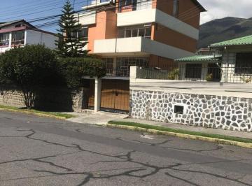 Casa de 6 habitaciones, Quito · Casa de 318,32 m² con 6 Habitaciones en Venta en La Concepción Rentera