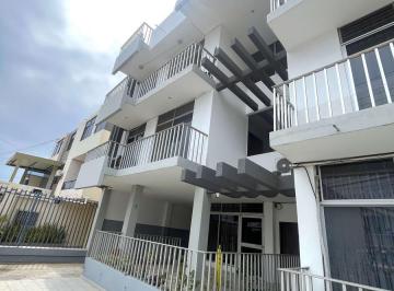 Edificio-Hotel-Fabrica · 724m² · 16 Habitaciones · 5 Estacionamientos · Edificio Comercial/residencial en Santa Martha, Manta. Vende: Sb
