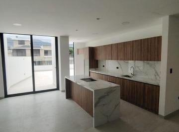 Departamento · 85m² · 2 Habitaciones · 2 Estacionamientos · Departamento en Cumbayá