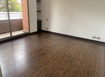Departamento de 2 habitaciones, Cuenca · Departamento en Alquiler con Línea Blanca 2 Dorm. y Balcón Sector Av Solano