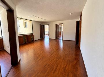 Departamento · 240m² · 4 Habitaciones · 1 Estacionamiento · Departamento en Venta