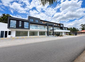 Local comercial · 200m² · 12 Estacionamientos · Oportunidad Amplio Local Comercial a Estrenar Plaza Valle Challuabamba - Cuenca