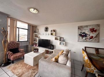 Casa de 3 habitaciones, Manta · Departamento de Venta Edificio Aries en Manta