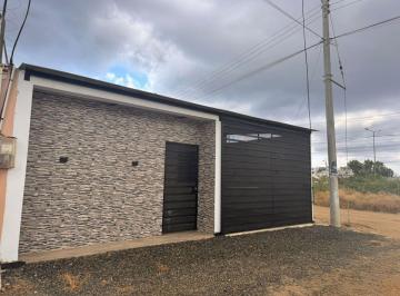 Casa de 2 habitaciones, Montecristi · Villa Moderna de Venta en San Patricio 2