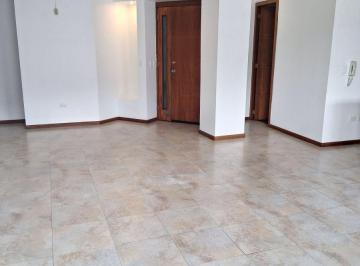Departamento de 16 habitaciones, Quito · Departamento de 120 m² con 3 Dorm. en Alquiler en El Bosque