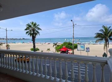 Departamento de 3 habitaciones, Salinas · Departamento de 146 m² con 3 Habitaciones en Venta en Chipipe, Vista Al Mar