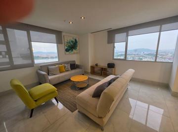 Suite de 1 habitación, Guayaquil · Suite Amoblada en Titanium