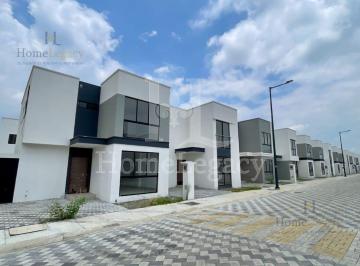 Casa · 120m² · 3 Habitaciones · 1 Estacionamiento · Casa de Estreno, 120 m², 3 Habitaciones, 3 Baños, Área Social, Veranera Ae
