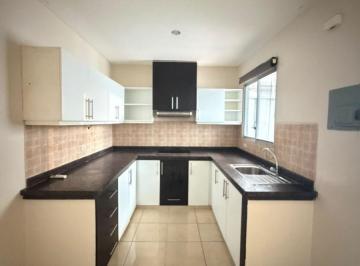 Suite de 1 habitación, Guayaquil · Suite en Las Riberas, Km 1 Vía a Samborondón.