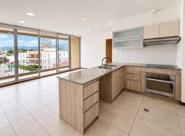 Departamento · 98m² · 3 Habitaciones · 2 Estacionamientos · Mjc Venta Hermoso Departamento 3 Habitaciones Tumbaco