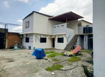 Local comercial · 460m² · 1 Habitación · 2 Estacionamientos · Galpón y Terreno Estratégico con Gran Proyección Comercial en Pascuales, Denl