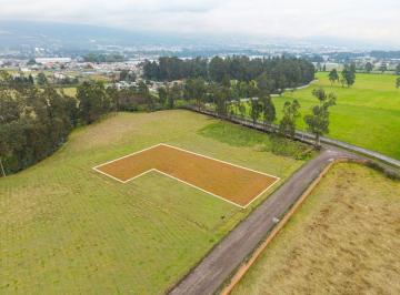 Terreno / Lote , Quito · Terreno de 2000 m² en Venta en Rumiñahui con Todos Los Servicios.