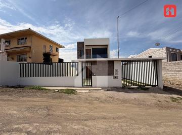 Casa de 3 habitaciones, Cuenca · Vendo Espectacular Casa en #cuenca– Sector Carmen de Baguanchi (Cv4208)