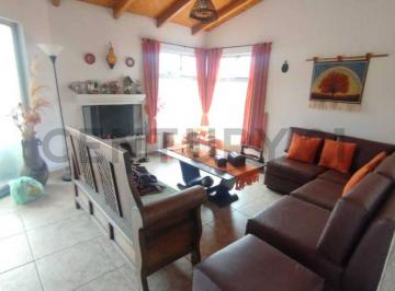 Casa · 80m² · 2 Habitaciones · 3 Estacionamientos · Venta de Casa Amoblada El Cortijo - Malchingui