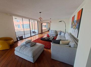 Departamento de 3 habitaciones, Quito · Departamento de 3 Dorm. Sin Muebles, con Balcón en Alquiler. González Suárez, Piscina
