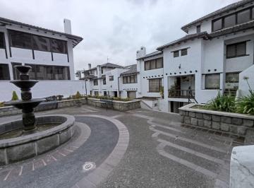 Departamento de 3 habitaciones, Quito · Depto. 168 m² en Granda Centeno - Doble Ingreso - Pb - $110.000 Negociable