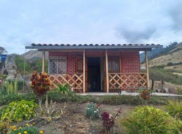 Quinta vacacional de 4 habitaciones, San Miguel de Urcuquí · Cabañas en Renta Cerca de Las Termas de Chachimbiro – Desde $10 por Persona