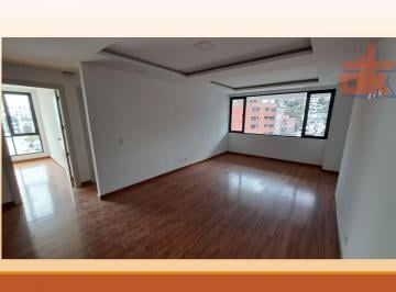 Departamento de 2 habitaciones, Quito · Renta Departamento de Lujo de 2 Habitaciones en El Batán, Edificio Estrella X