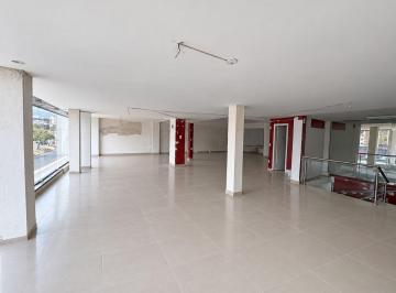 Local comercial , Quito · Local Comercial Remodelado de 389 m² en Arriendo | Carcelén