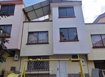 Casa de 4 habitaciones, Quito · Casa en Renta, Cielo Azul 2, Calderon