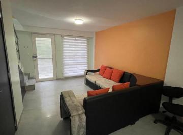 Casa · 57m² · 2 Habitaciones · 1 Estacionamiento · Venta Casa de Oportunidad Ciudad Bicentenario