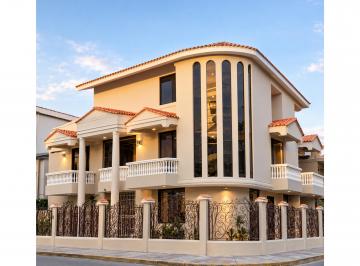 Casa de 5 habitaciones, Guayaquil · Casa en Urdenor 2 con 5 Habitaciones