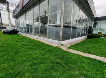 Local comercial , Quito · Rento Excelente Propiedad Ideal Para Concesionario de Autos, Exhibición de Maquinarias, C. Comercial