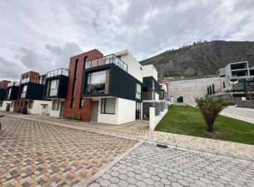 Casa de 3 habitaciones, Quito · Casa Venta Norte de Quito Conjunto Katara Pomasqui