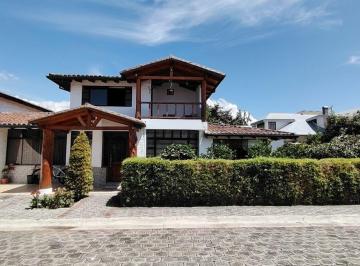 Casa de 4 habitaciones, Quito · Casa en Venta 4 Dorm. No Adosada, La Armenia Los Chillos