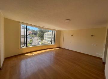 Departamento de 4 habitaciones, Quito · Venta Departamento Duplex Conjunto Las Bromelias