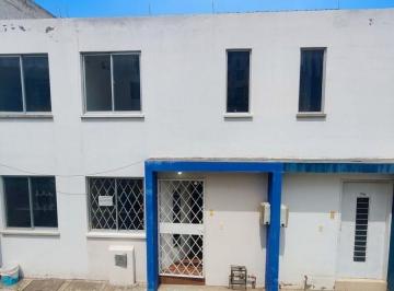 Casa de 2 habitaciones, Quito · Casa en Venta - Calderon, Ciudad Bicentenario