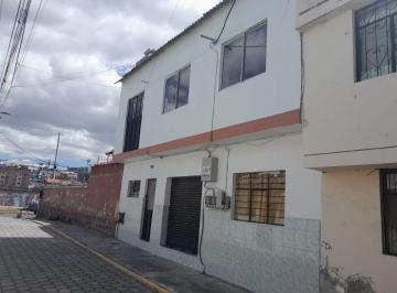 Casa de 7 habitaciones, Quito · Casa de 110 m² con 7 Habitaciones en Venta en Carcelén