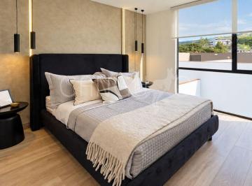 Casa de 3 habitaciones, Quito · Casa Nueva en Tumbaco con Dormitorio en Planta Baja y Terraza